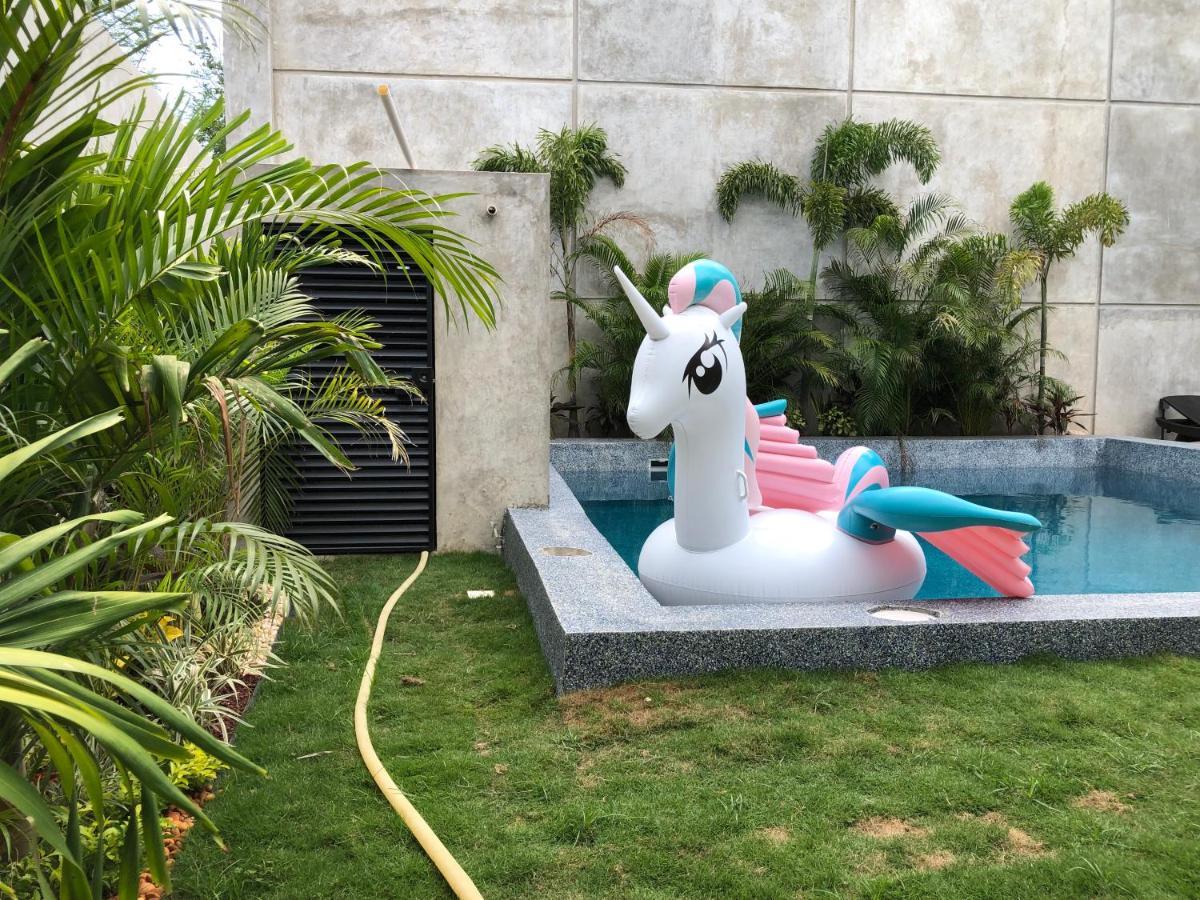 Hotel Suites La Negra Boutique Merida Bagian luar foto