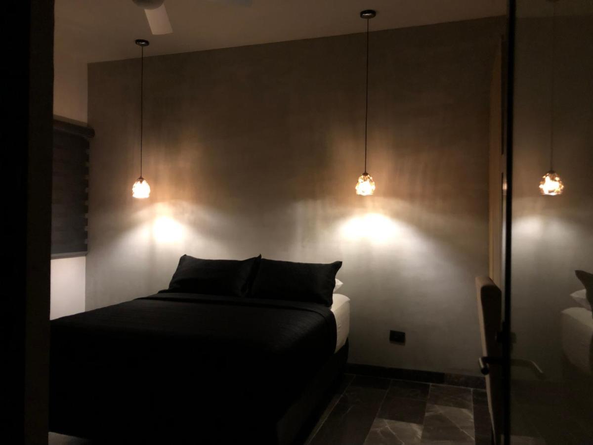 Hotel Suites La Negra Boutique Merida Bagian luar foto